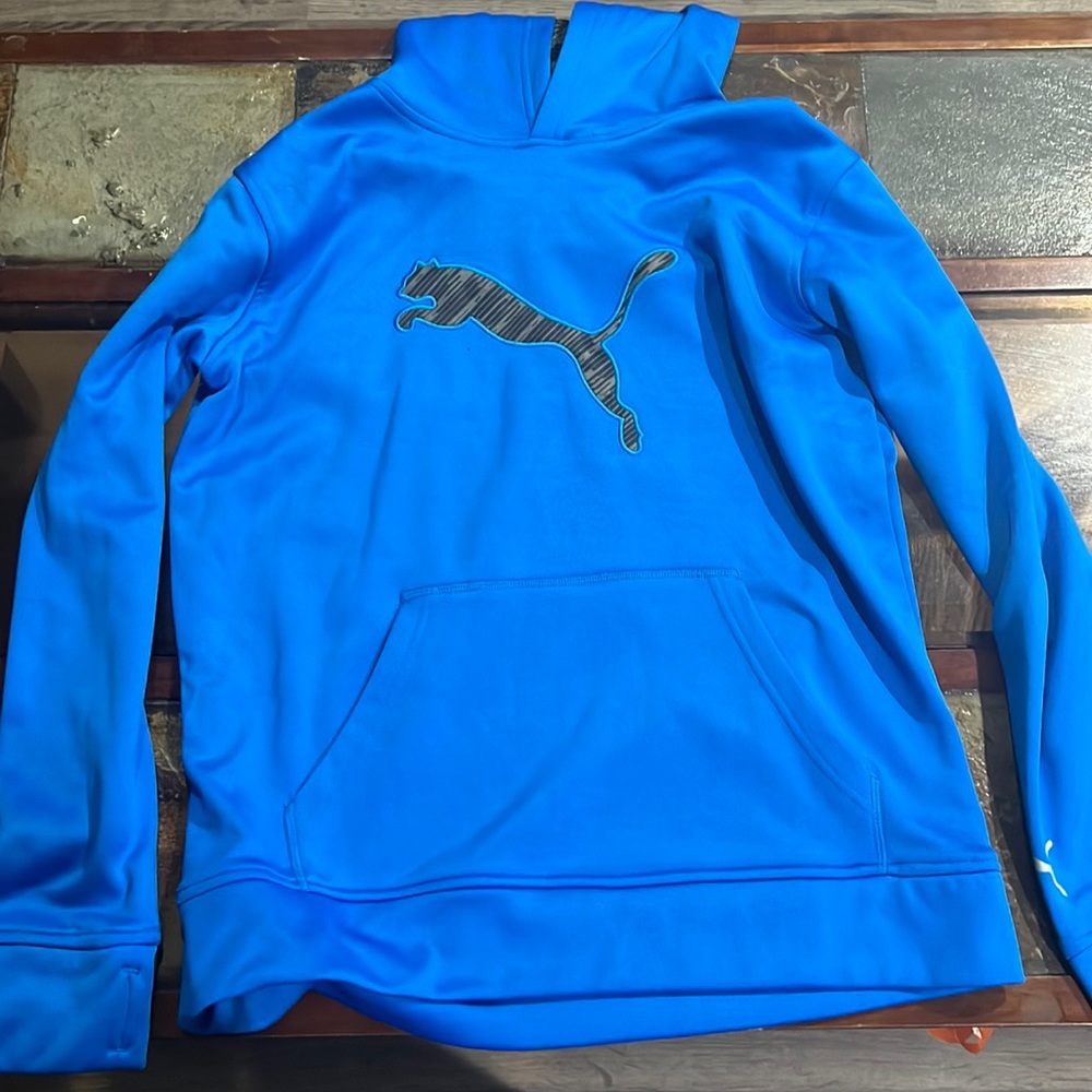 Men’s puma hoodie